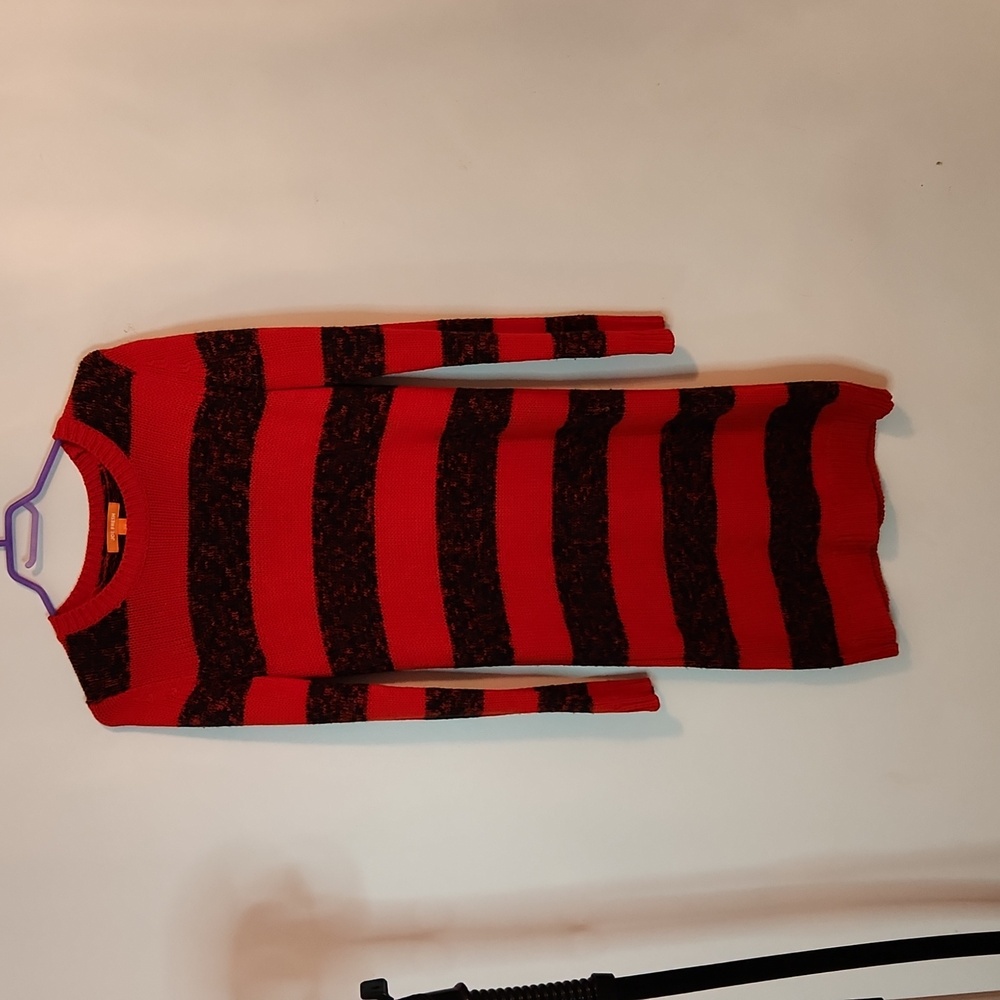 FREDDY KRUEGER style sweater dress perfect for Halloween 🎃 👌 ✨️ 😍